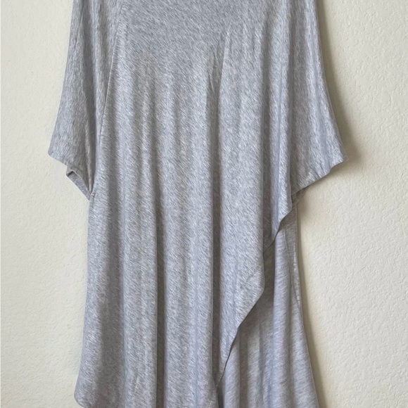 Lou & grey Sweatshirt Poncho - Picture 6 of 6